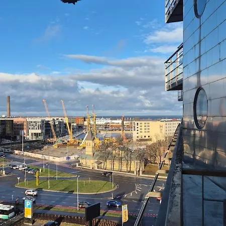 Daire In Admiral's House